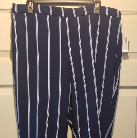 Dress Pants - Picture 2 of 4